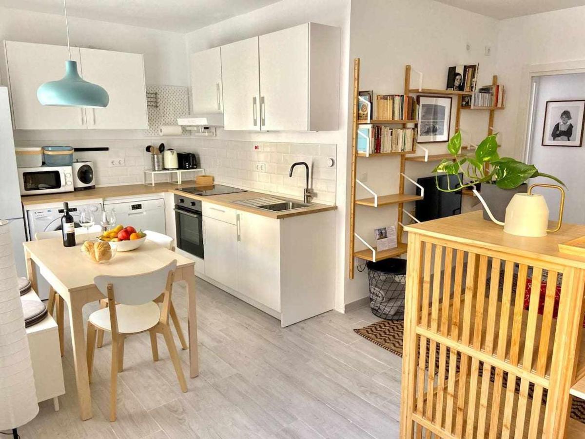 Monkeys Apartments Los Viajantes Севиля Екстериор снимка