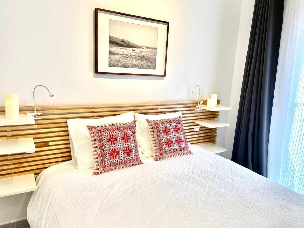 Monkeys Apartments Los Viajantes Севиля Екстериор снимка