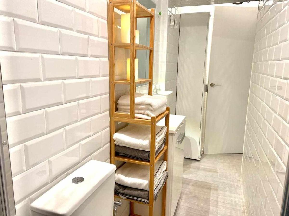 Monkeys Apartments Los Viajantes Севиля Екстериор снимка